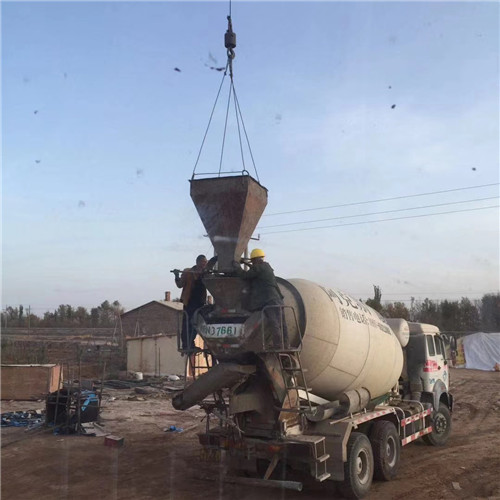 雁江区“精准瞄准”—— 吊车的 “定位导航” 技术