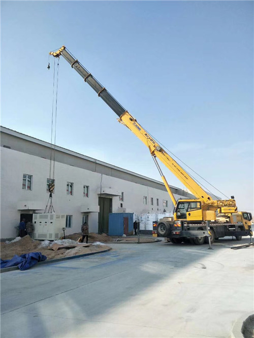 雁江区“超载就喊停”—— 吊车的 “重量保镖” 技术